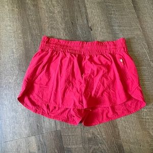 LULULEMON tracker short